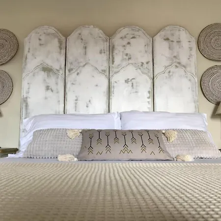 Oikies Vakantiehuis Skiathos-stad