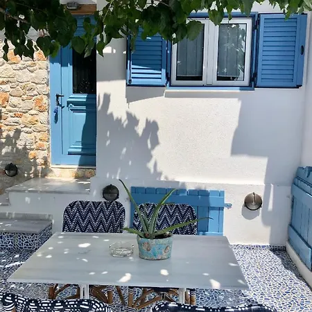 Oikies Ferienhaus *