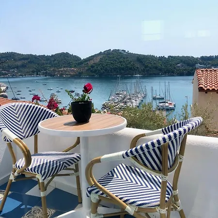 Сasa de vacaciones Oikies Skiathos