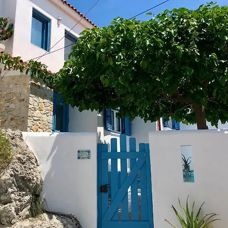 Oikies 度假居 斯基亚索斯镇